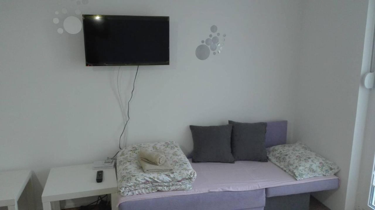 Appartamento Riva,Temerin ภายนอก รูปภาพ